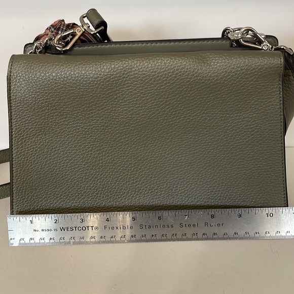 Steve Madden very Dark Gray Green Handbag Crossbody Hand straps Snap Zip Closure - Picture 7 of 10